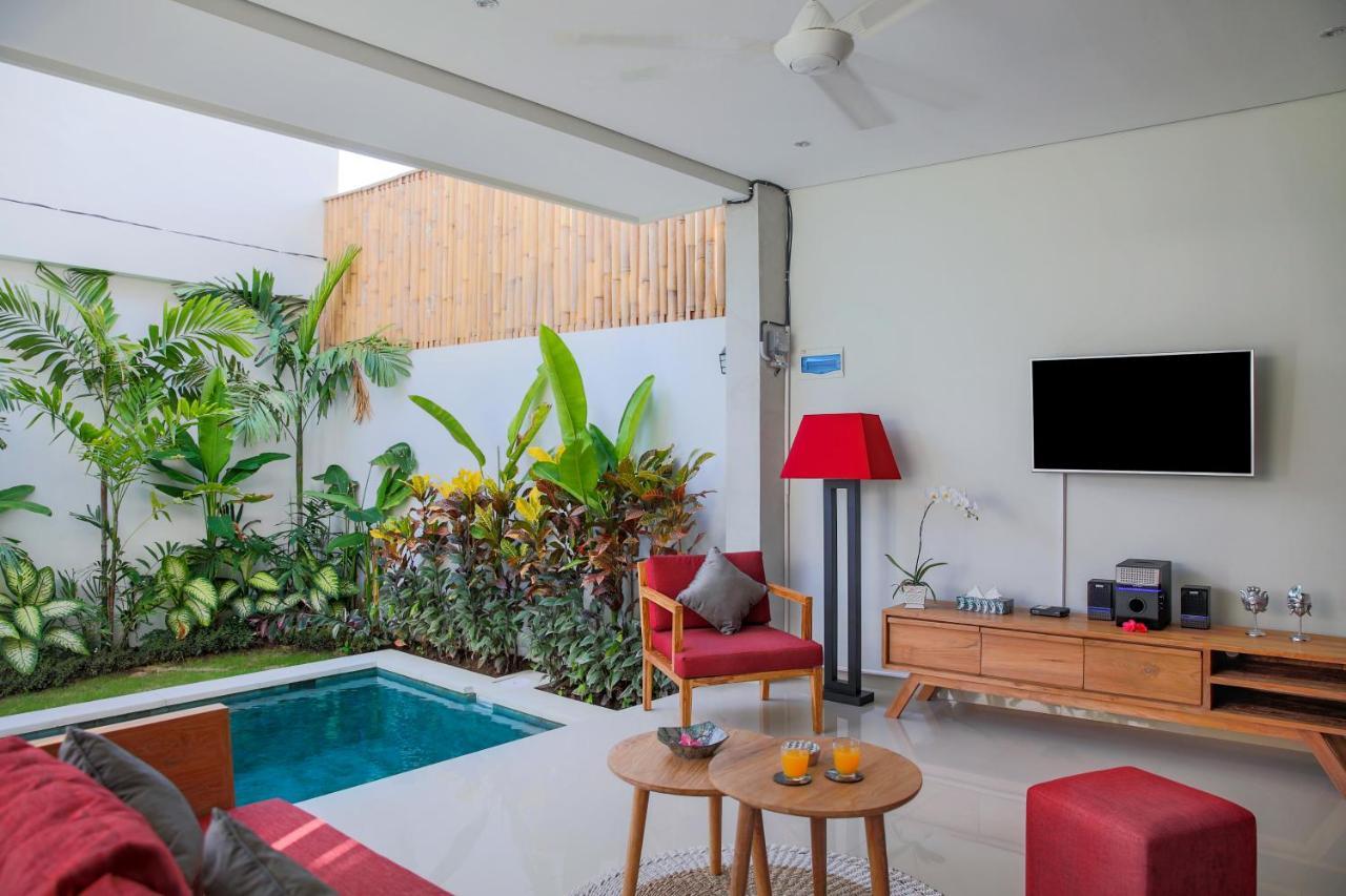 Villa 66, 5 Min Walk To Double 6 Beach Seminyak Extérieur photo