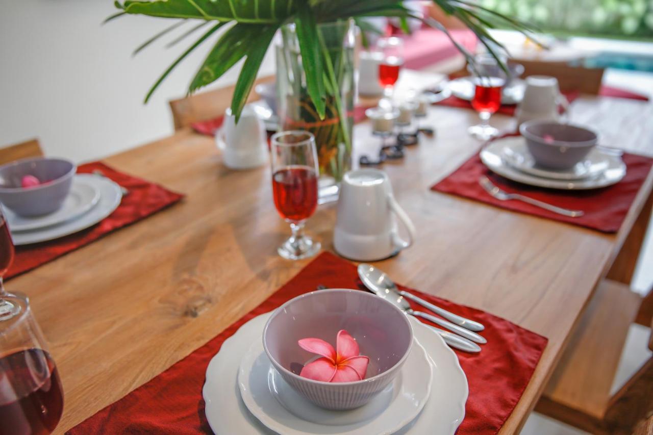 Villa 66, 5 Min Walk To Double 6 Beach Seminyak Extérieur photo