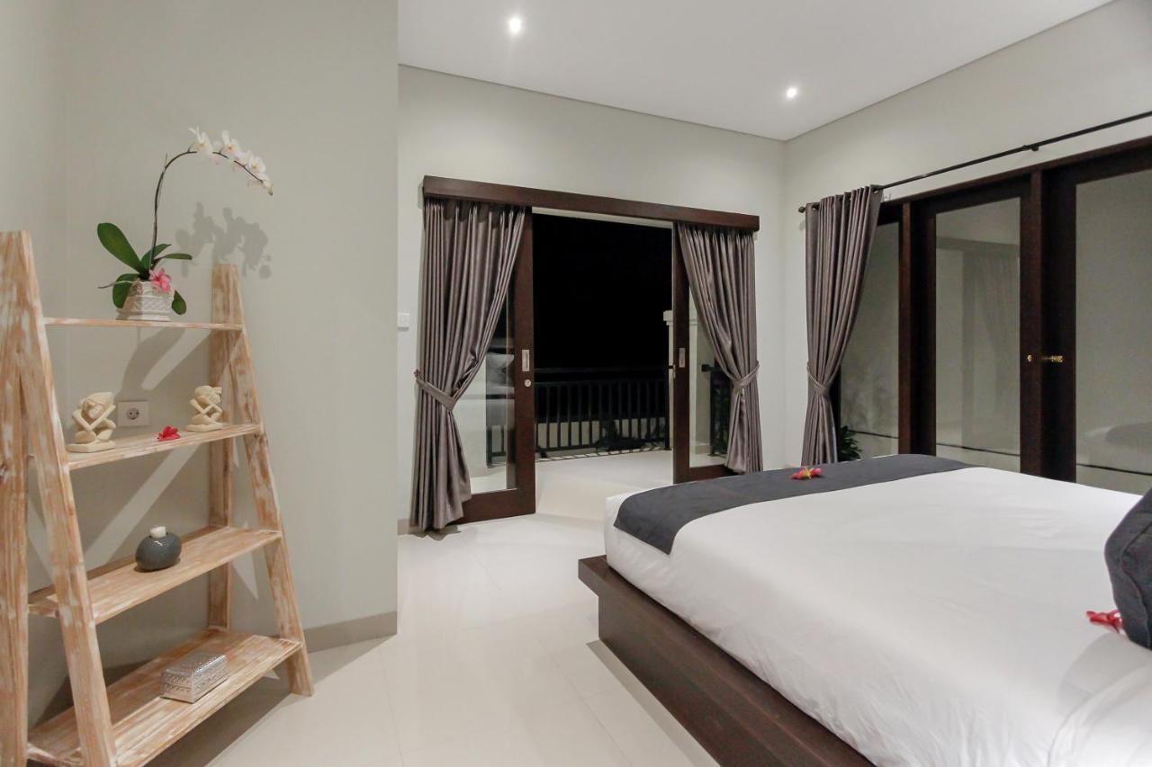 Villa 66, 5 Min Walk To Double 6 Beach Seminyak Extérieur photo